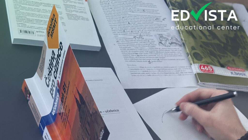 Learning to write in Czech language courses for a year | EdVista