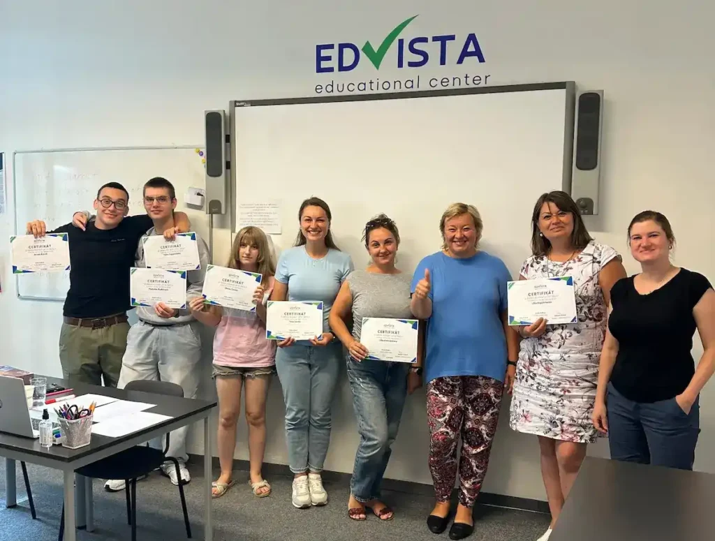 учасники літньої школи в Брно з сертифікатами EdVista